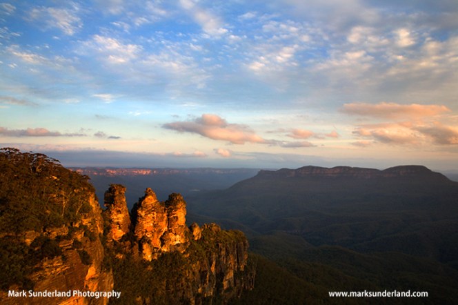 The Three Sisters rock formation at sunset Blue Mountains National Park New South Wales Australia