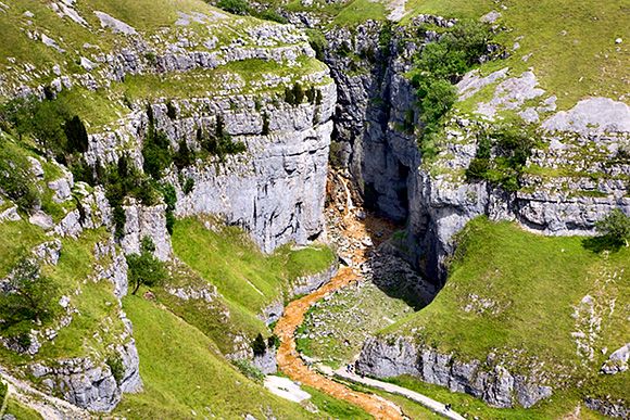 Gordale Scar, Malhamdale, Yorkshire Dales, England