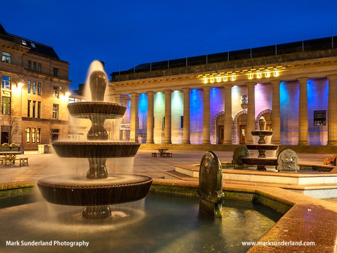 Fountains and Caird Hall in Dundee