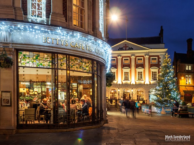 St Helens Square at Christmas in York